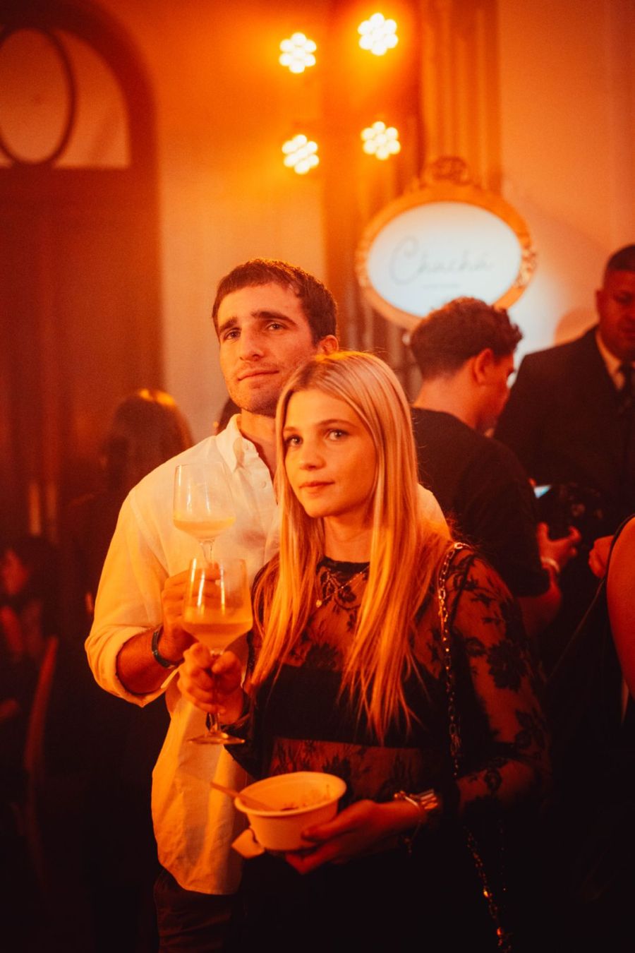 El total black de Valentina, novia de Valentín Yan / Créditos: Chandon by Argenta.ft