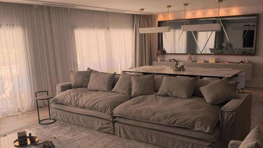 Camila Galante y Leandro Paredes 