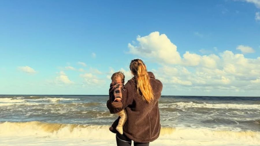 Jimena Barón con su hijo Arturo