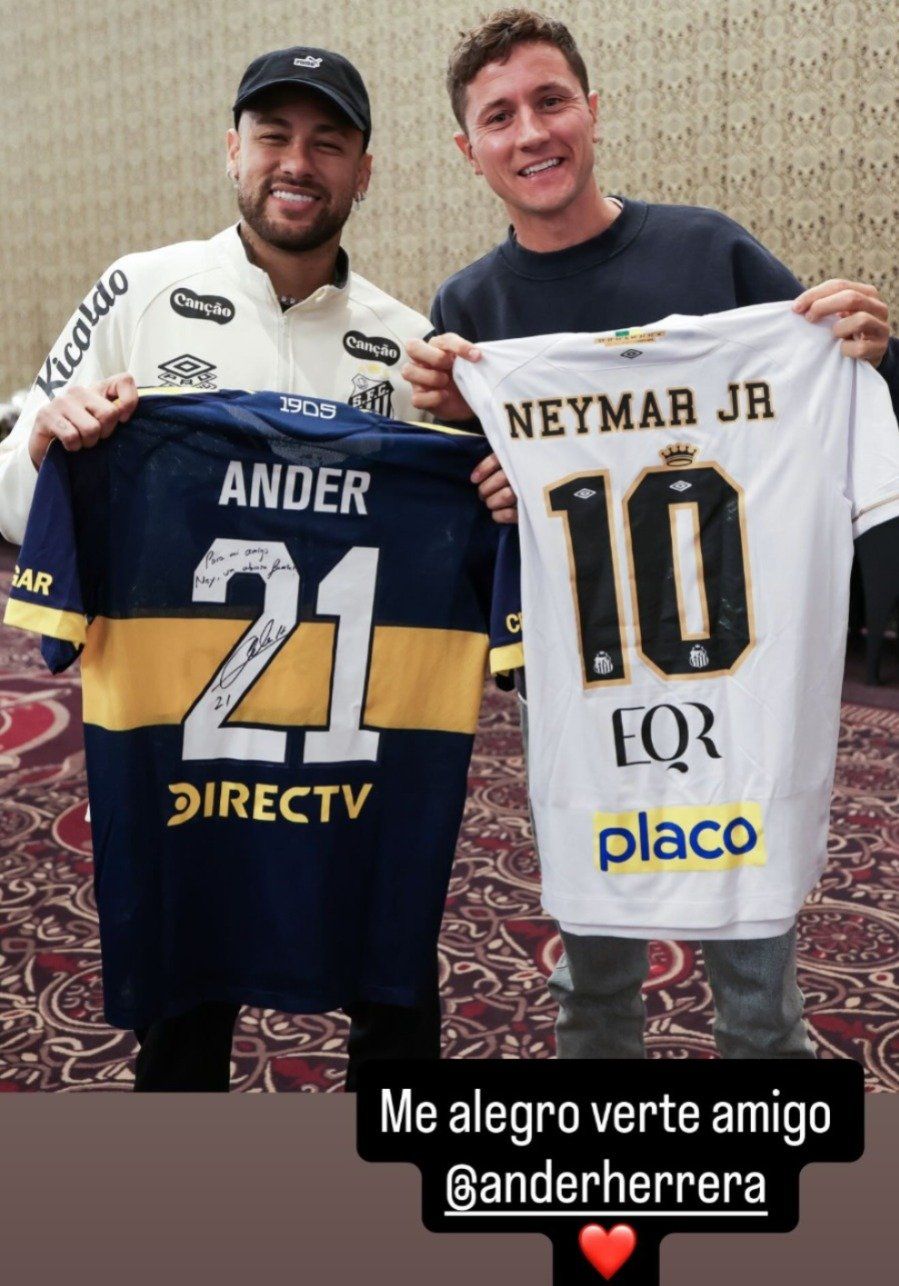 Neymar en Casa Amarilla