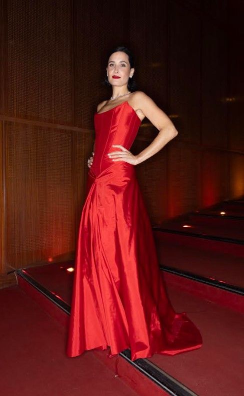 Gala El Diablo viste a la Moda