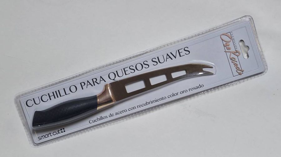 Esta serie de 12 lanzamientos presenta herramientas de corte con una estética disruptiva y funcional.