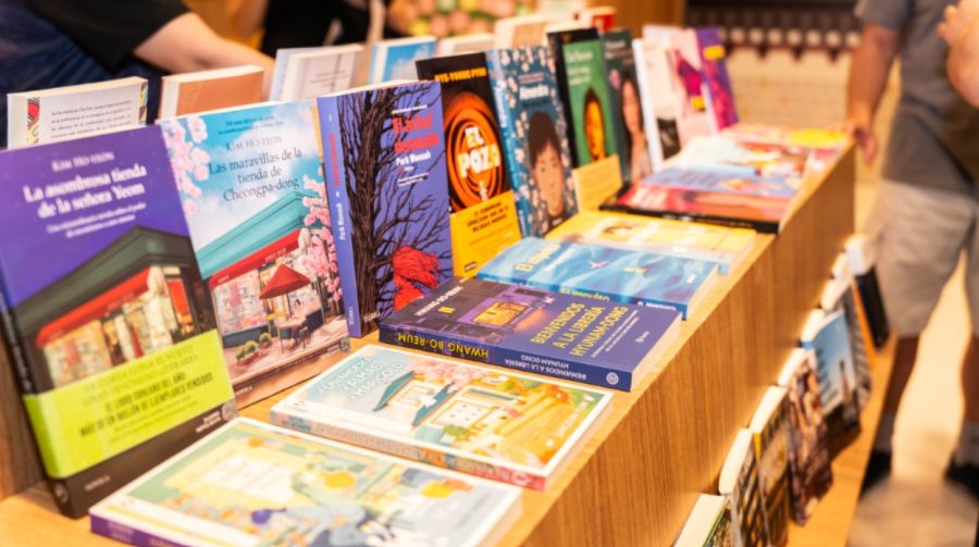 Literatura coreana en español