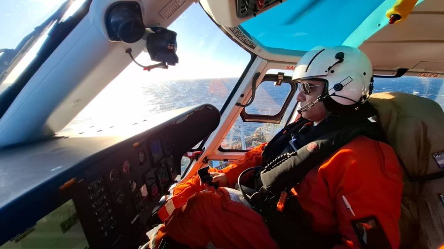 Prefectura aeroevacuó a un tripulante con múltiples fracturas