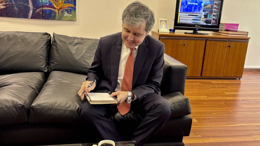 Roberto Acosta embajador de Colombia 30042026