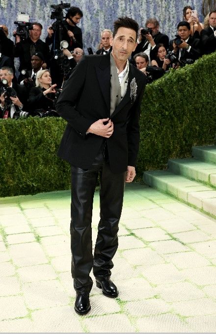 Looks Met Gala