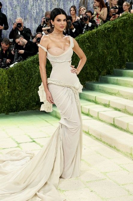 Looks Met Gala