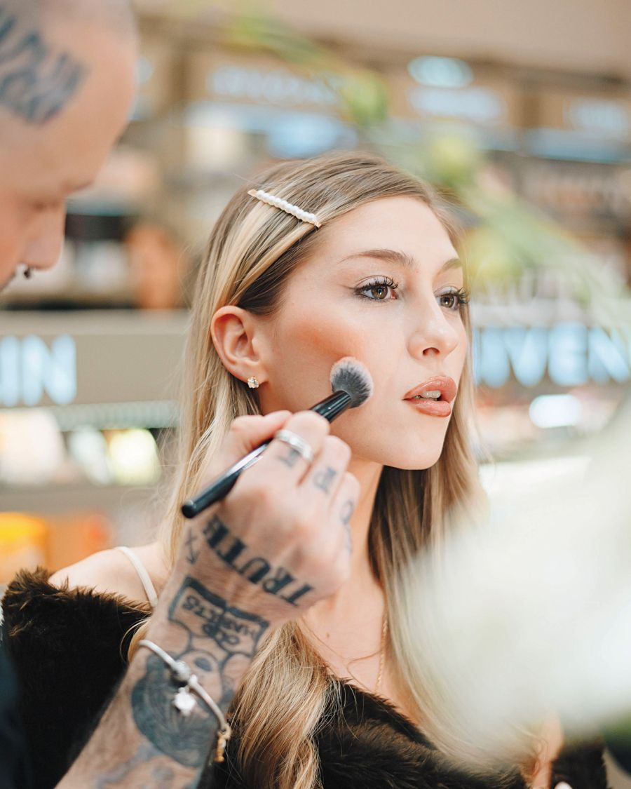 make up artist Lancôme, Carlos Solari