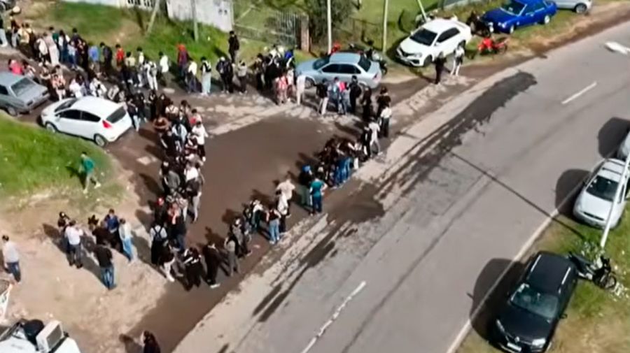 Más de 1.000 personas se presentaron para cubrir 60 puestos de trabajo en un frigorífico