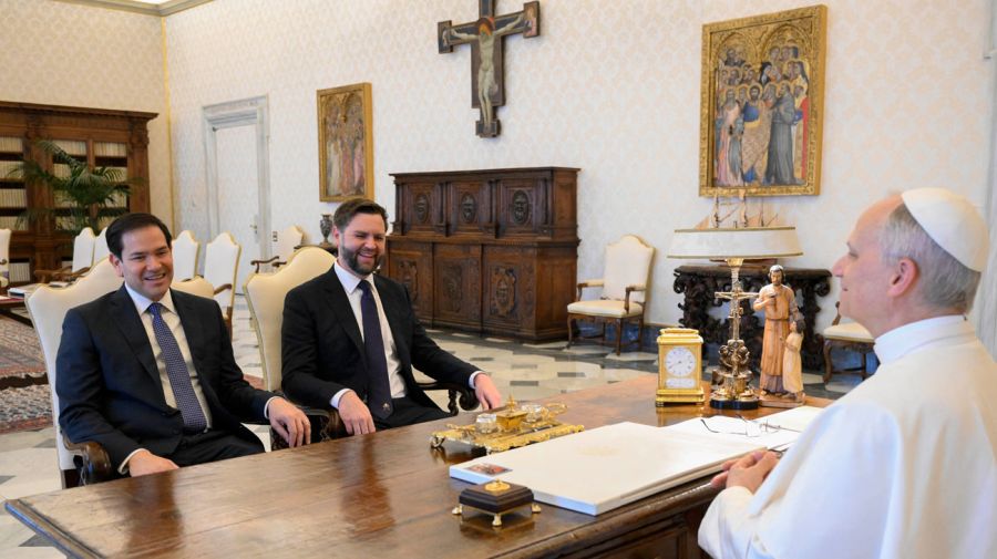 Papa León XIV y Marco Rubio