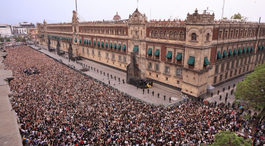 BTS en el Zócalo de México