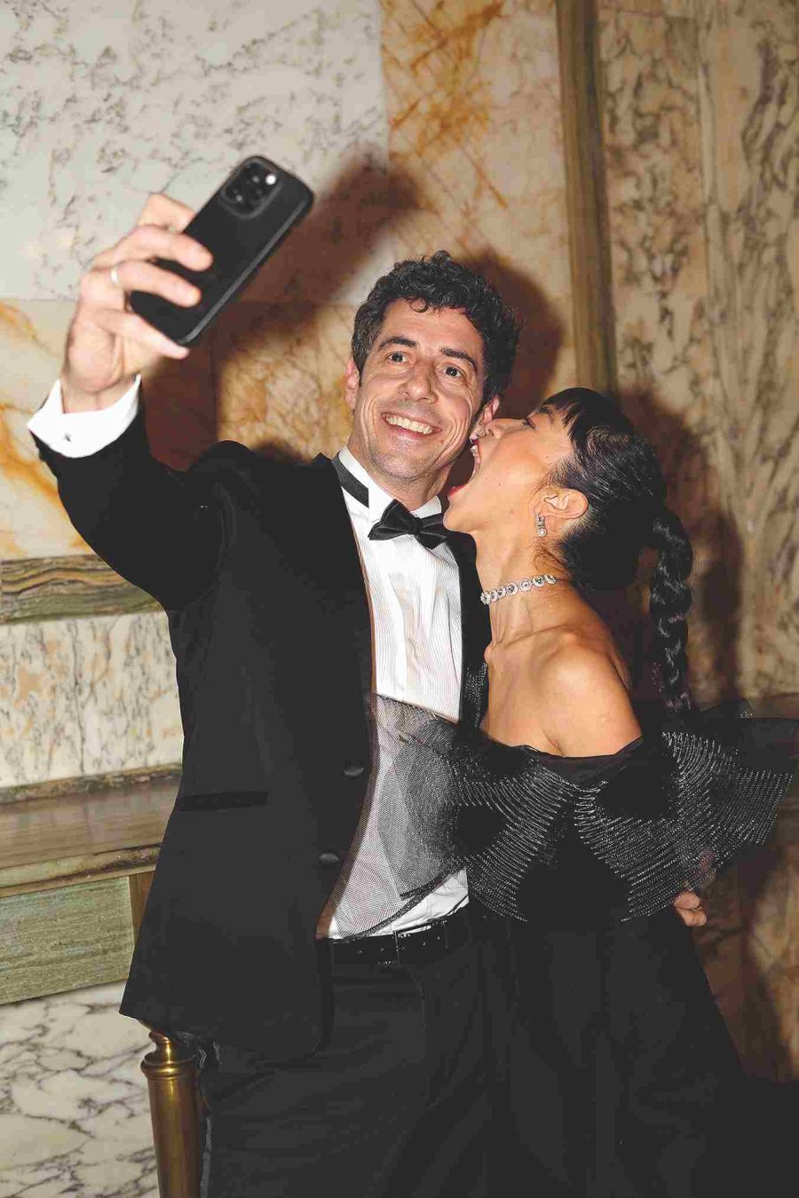 Cruces, secretos de la gala de Revista CARAS 