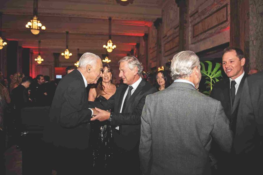 Cruces, secretos de la gala de Revista CARAS 