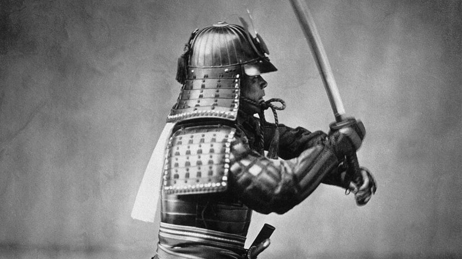 Guerreros samurái de Japón