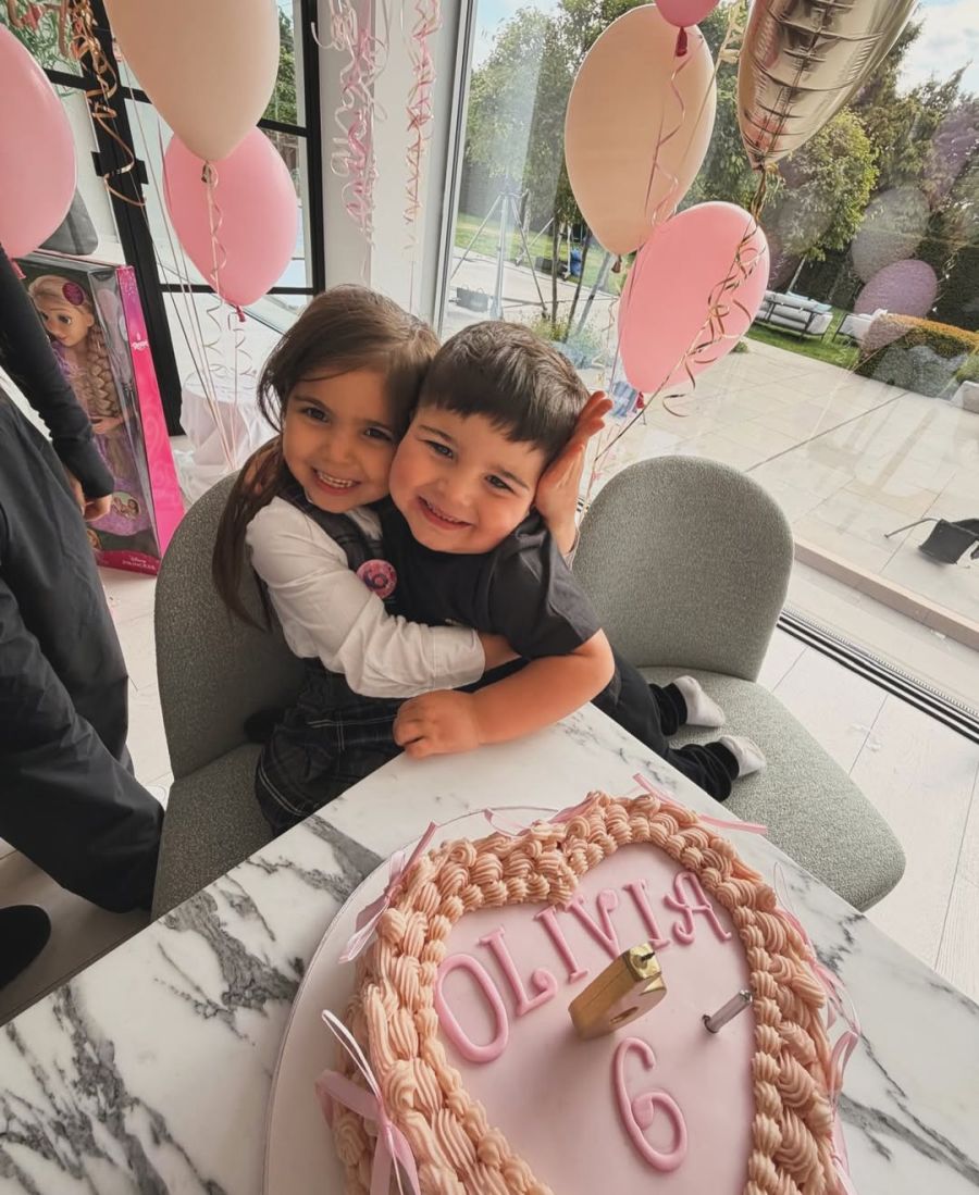 Olivia cumplió seis