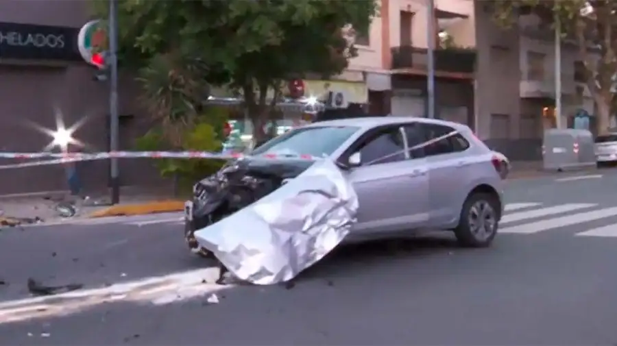 Un taxi y un auto chocaron en Floresta 10052026