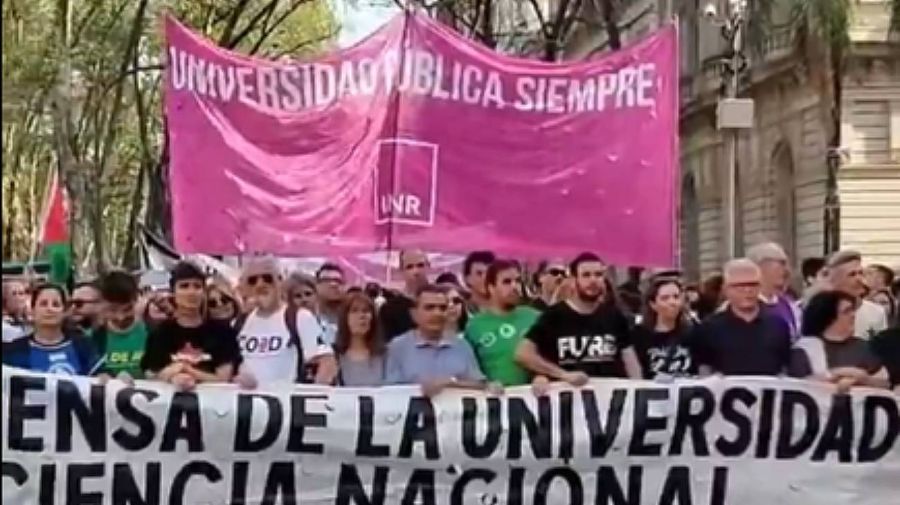 Marcha Universitaria en Rosario 12052026
