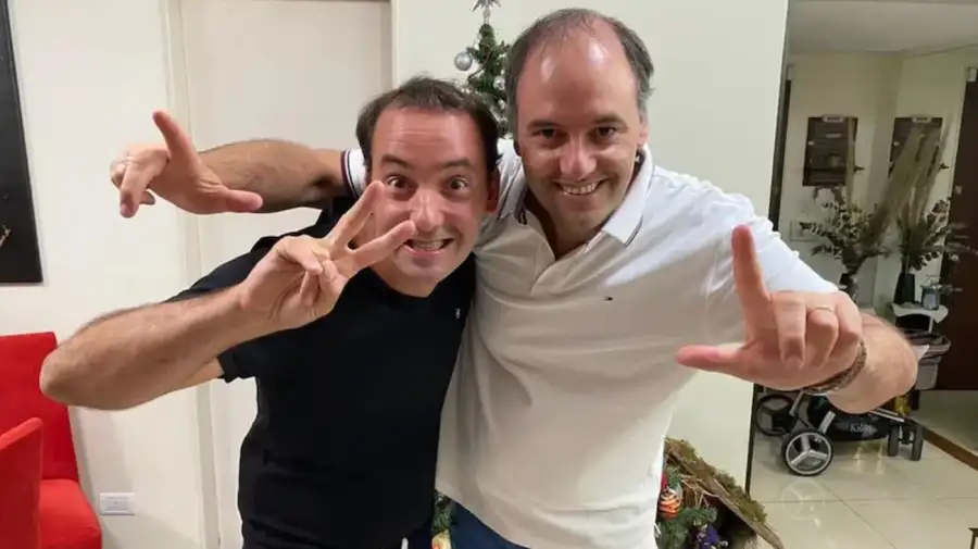 Francisco Adorni junto a su hermano Manuel, el actual Jefe de Gabinete