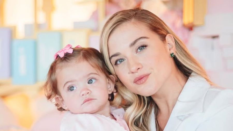 Sofía Calzetti y su hija Olivia