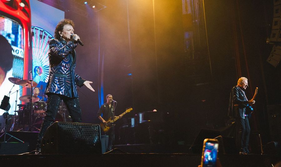 0514_airsupply