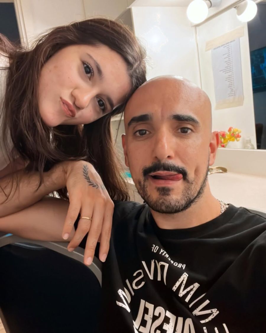 Abel Pintos, Mora Calabrese