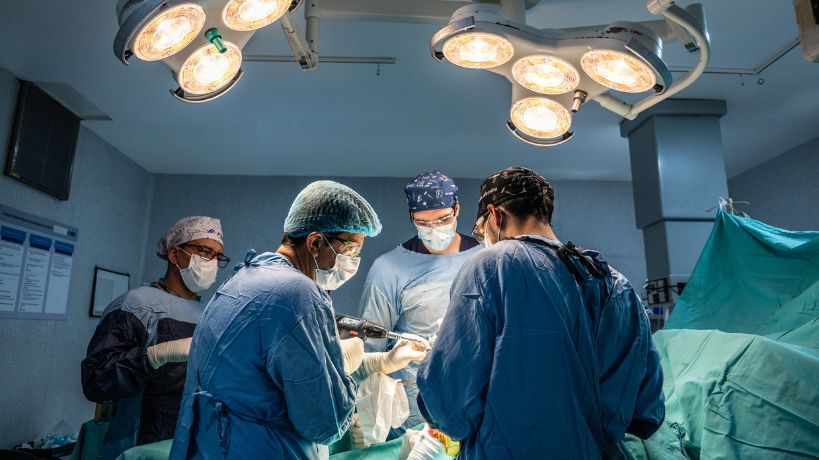 Nuevo navegador de rodilla en Hospital Privado: innovación y mayor precisión