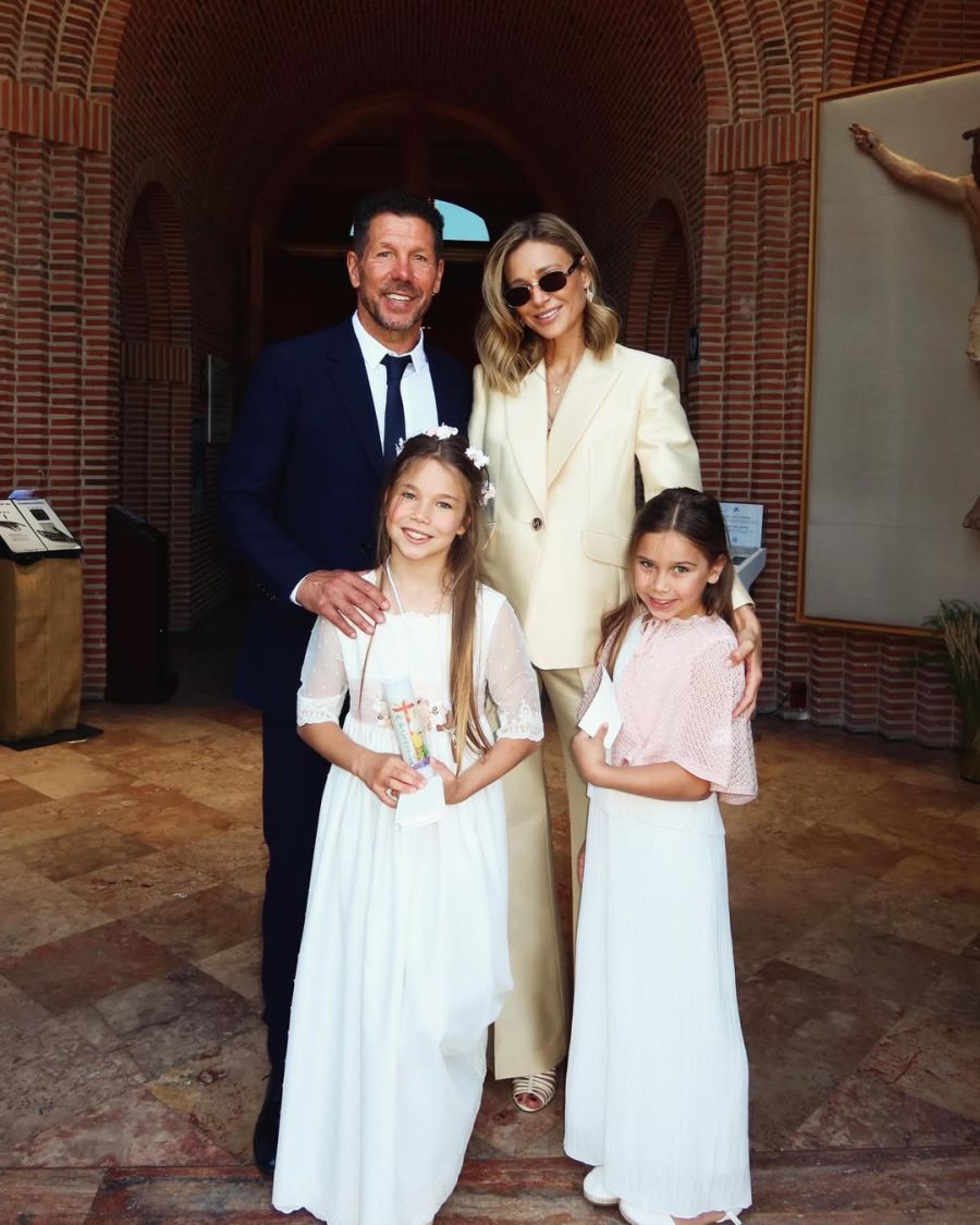 Comunión de la hija del Cholo Simeone y Carla Pereyra