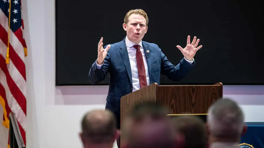 Andrew Giuliani 19052026