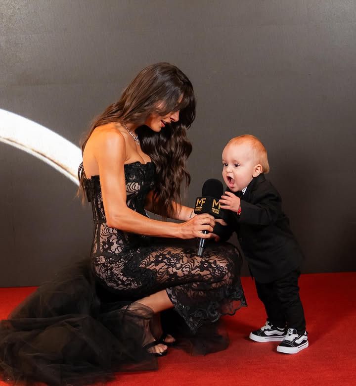 Sol Pérez y su hijo Marco Mazzoni