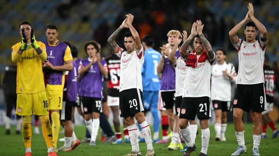 Estudiantes x Flamengo no Rio