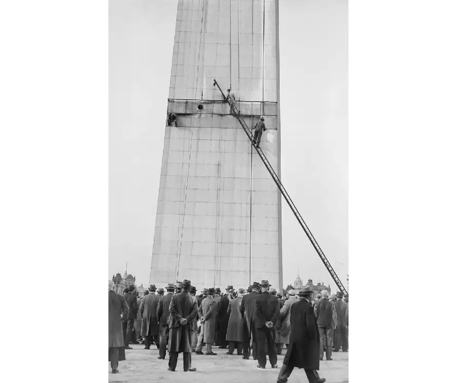 Obelisco_90_aniversario