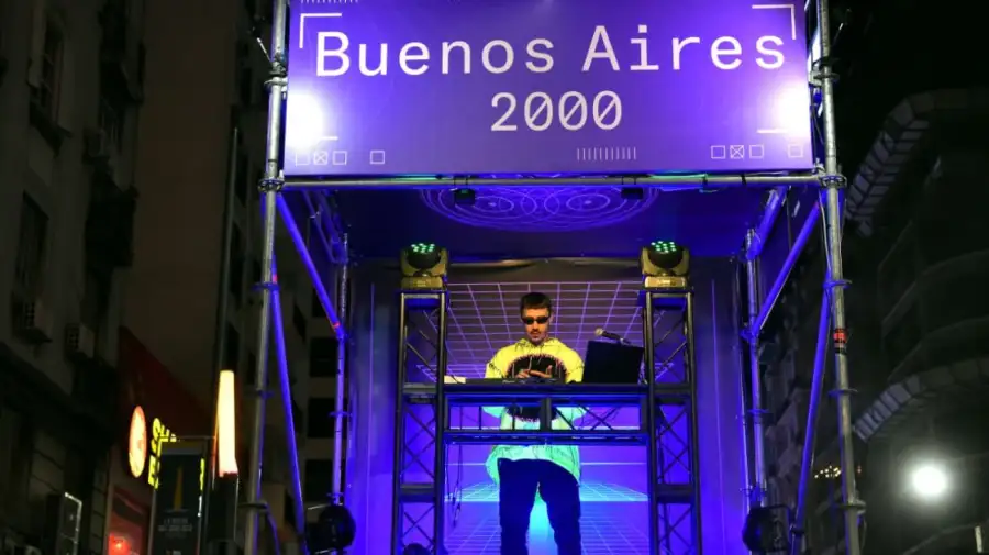 El obelisco porteño cumple 90 años: las fotos del centro neurálgico de la Ciudad de Buenos Aires