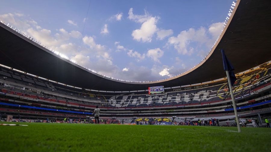 El Estadio Azteca se hunde 