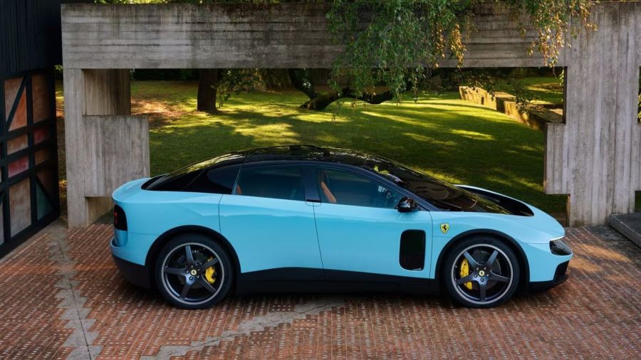 Ferrari Luce