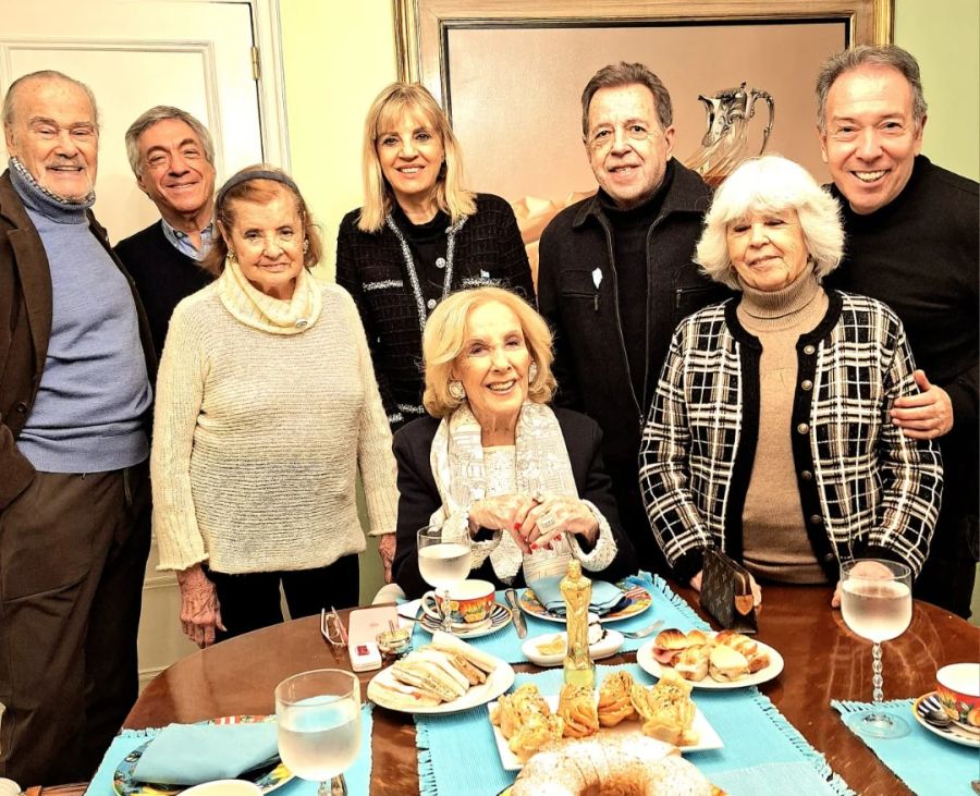 Mirtha Legrad