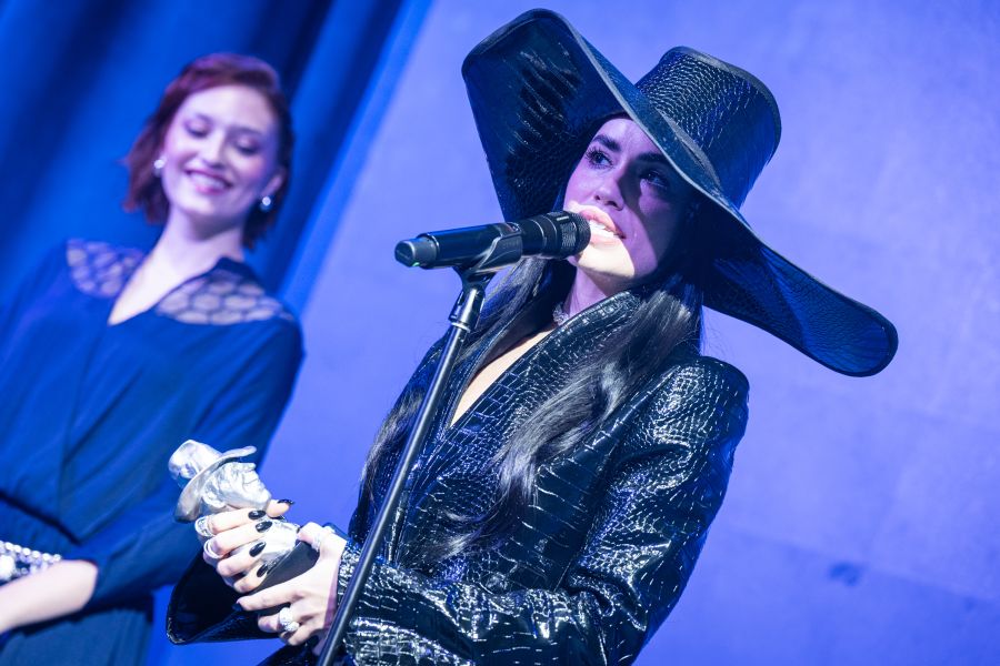 Lali Espósito en los Premios Gardel