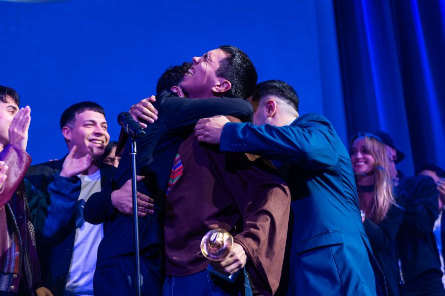 Milo J tras recibir el Premio Gardel de Oro