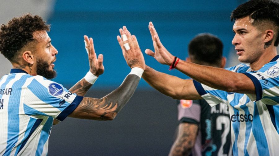 Racing ganó su último partido internacional del año - Duván Vergara