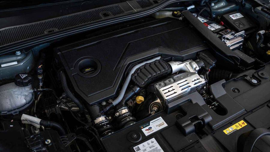 Probamos el nuevo Citroën C4 Hybrid: Va para donde hay que ir...