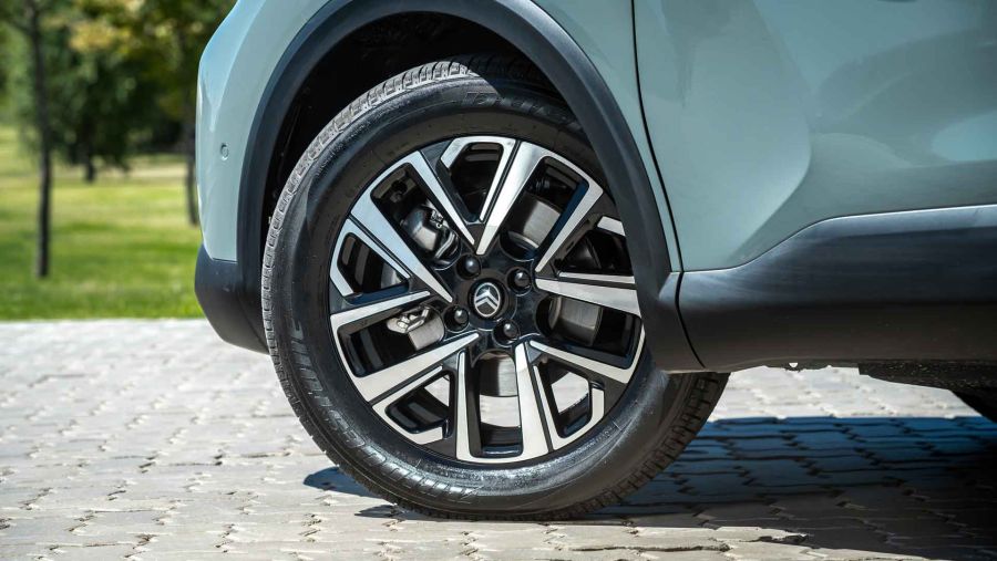 Probamos el nuevo Citroën C4 Hybrid: Va para donde hay que ir...
