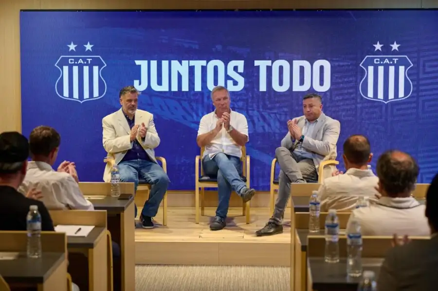 Huespe, Fassi, Gruppi