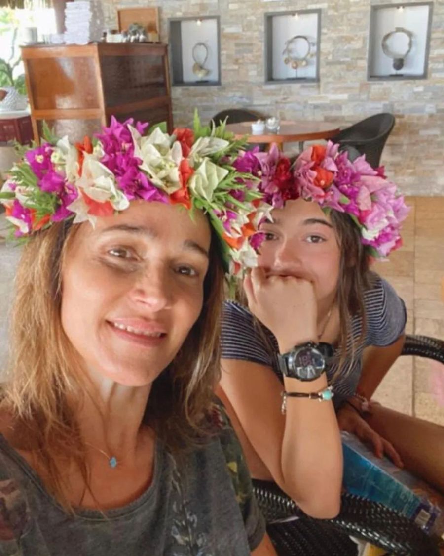 Verónica Lozano, Antonia Rodríguez