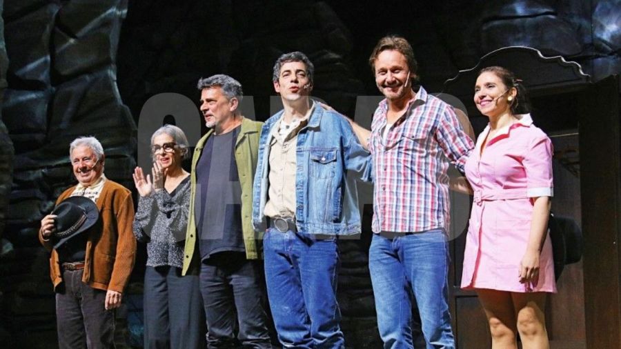 Benjamín Vicuña y Esteban Lamothe: 