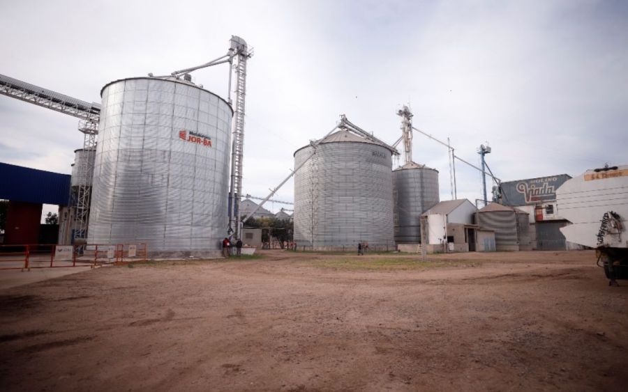 Mientras cae la coparticipación, Villa del Rosario sostiene una apuesta contracorriente: no cobra por producir