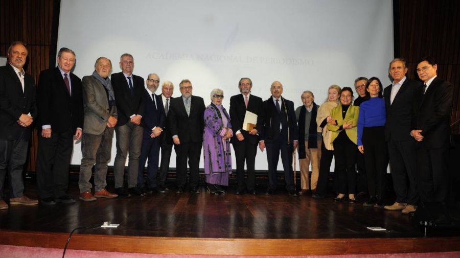 PLUMA DE ORO A JUAN CARLOS MAQUEDA