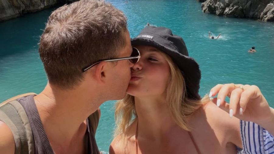 Las vacaciones de Peque Schwartzman y Eugenia De Martino en Italia