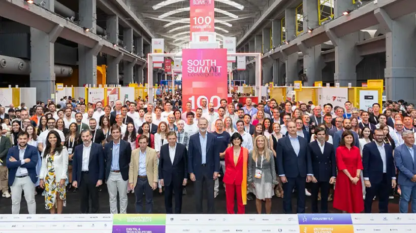 Rey Juan Carlos con los ganadores Summit