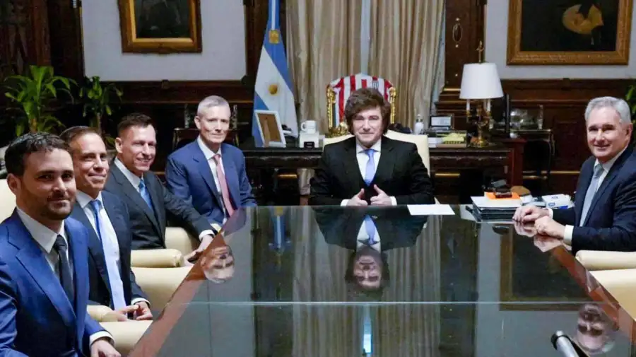 Peter Thiel con Javier Milei 09062026