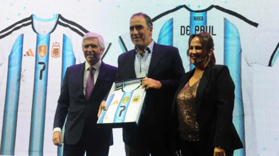 Cena Fundación Cimientos 09062026