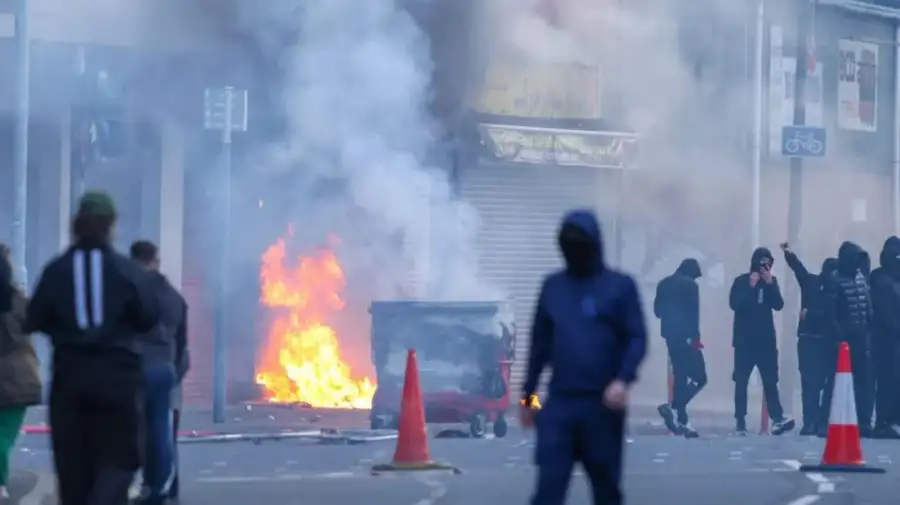 Disturbios Irlanda
